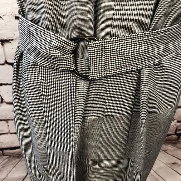 Akris Punto Houndstooth Gray‎ Wool Belted Dress - Picture 4 of 8